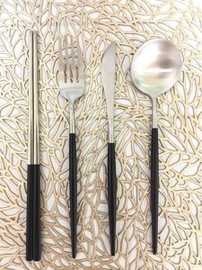 北欧カトラリーディナーセット 全8色♯インスタ映え ♯Cutipol Goa♯