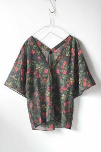 MACPHEE: flower print V neck pull over / blouse / cotton / hand woshu/ McAfee 