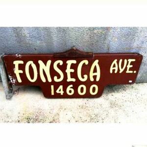 トラフィック サイン Fonseca ave 本物 琺瑯 US インポート ヴィンテージ（M-67-1）アメリカン雑貨 インテリア雑貨 ショップ ディスプレイ