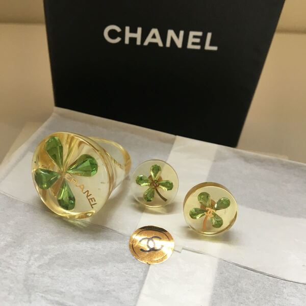 CHANELクローバー ヴィンテージリング ピアスセット