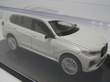 【気軽に楽しむ大人のインテリア】PARAGON BMW X7 右ハンドル/WHITE-1/64-思い出 夢 ノスタルジー 蘇る ☆未使用、未展示品☆即決有★彡_画像1