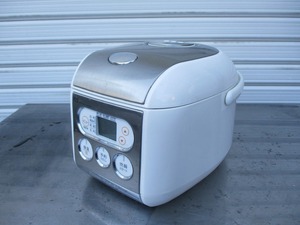 y1559-10　サンヨー　マイコンジャー炊飯器　ECJ-MS30　2011年製　W220xD280xH190　中古　厨房