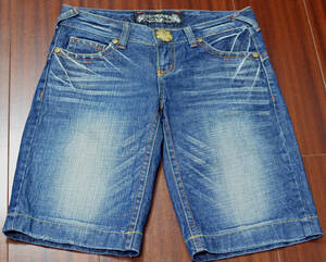 *RED PEPPER red pepper * damage processing Denim shorts embroidery 26 beautiful .