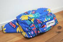 希少 80’s アメリカ製 美品 EASTPAK トロピカル柄ウエストバッグ_画像4