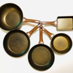 コージーキッチン(COZY KITCHEN) 超〜軽っ!アルミダイキャスト製メガストーンコートフライパン5点セット CK 新品