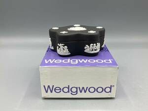 英国 ウェッジウッド 箱付き ジャスパーウェア ブラック 小物入れ 蓋付 星形 五角形 ジャスパー 黒