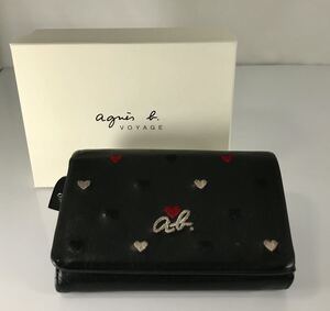美品 agnes b VOYAGE アニエス・ベー 可愛い 小銭入れ付き ロゴハートデザイン ブラック 本革レザー ロゴプル付き 軽量 2つ折り財布です。