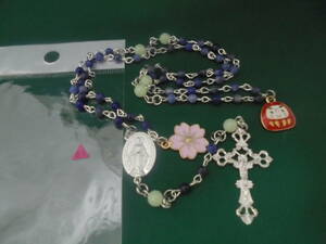 Art hand Auction A rosary made of sodalite and luminous plastic beads for exam luck ●83, Beadwork, Finished Product, others