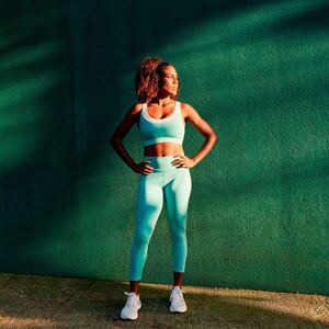 adidasレギンス Nikeタンクトップセット