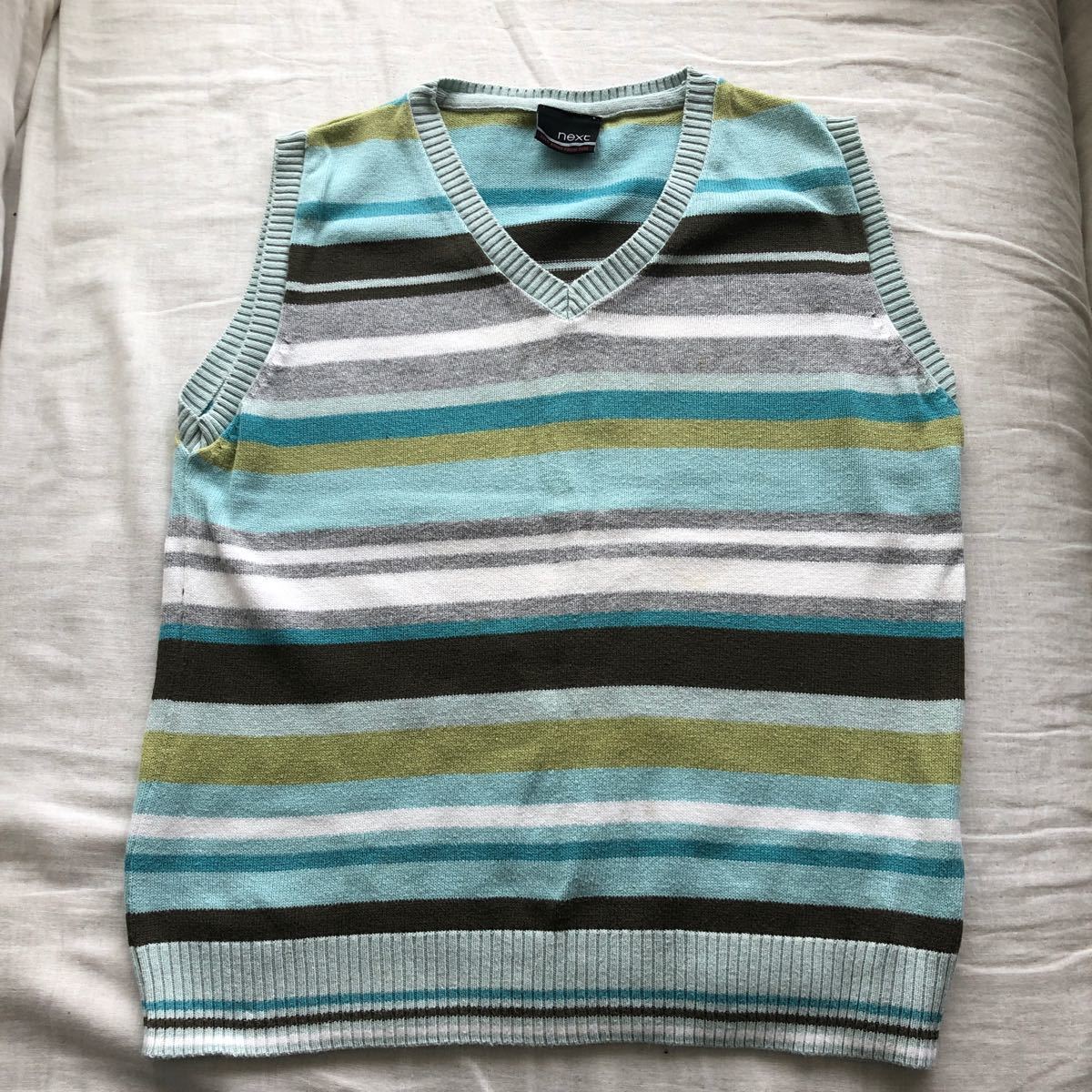 ベスト　ボーダー　マリン系　サイズ、７歳　122センチ