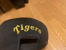阪神タイガース 60周年 記念 帽子 キャップ サイズ 57-59cm 中央帽子 オフィシャルグッズ_画像6