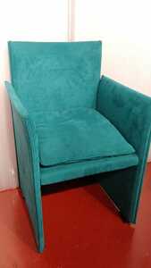 ☆Cassina　BREAKチェア　カッシーナ マリオ・ベリーニデザイン ブレークチェア １人掛け 椅子　チェア　アームチェア エメラルドグリーン