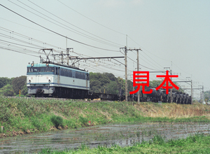鉄道写真645ネガデータ、125313400013、EF65-127＋貨物、JR東北本線、蓮田～東大宮、2001.04.26、（3996×2926）