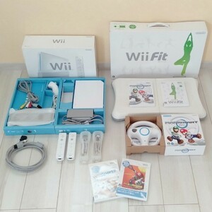 Wii本体、Wii Fit、Wiiマリオカート、Wii Sports、他 まとめ売り