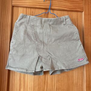 レピピアルマリオ ショートパンツ M