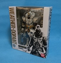 仮面ライダー　仮面ライダーW　SHFiguarts仮面ライダーW　ウェザードーパント　 未開封品_画像4