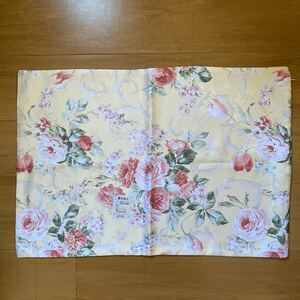 薔薇のピローケース　W62.5×H43センチ対応　枕カバー