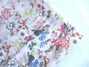  Italy made * pink ground . pretty floral print print satin cloth *