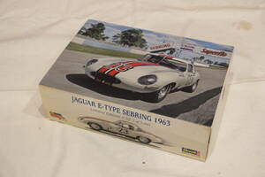 3000台限定 REVELL JAGUAR E-TYPE SEBRING 1963 1/32 Monogram レベル スロットカー