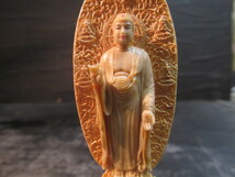 向吉悠睦の世界 観賞用仏像コレクション の一つ釈迦如来像　樹脂製　紙箱_画像3