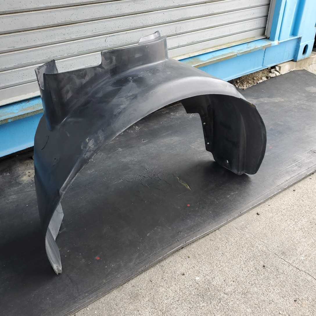 97~03年式 アルファロメオ156セレスピード 右側フロントフェンダーライナー