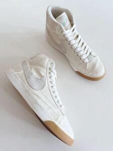 NIKE BLAZER MID PRM VNTG QS ナイキ ブレザー ミッドプレミアムヴィンテージ QS メンズシューズ ハイカットスニーカー ベージュ系 27.5cm