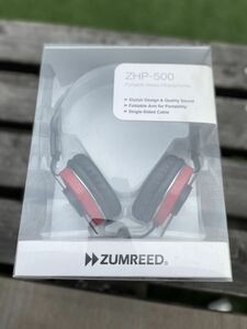 ★新品　未使用★ヘッドホン　ZUMREED ZHP-50 音楽　Portable Stereo Headphones コンパクト　持ち運び　レッド　イヤホン