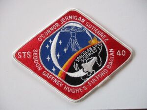 【送料無料】90s スペースシャトル計画『STS-40』コロンビア号 刺繍ワッペン/パッチNASAアップリケアップリケ宇宙飛行士ロケット宇宙船 U1