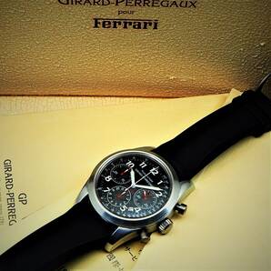 ミントコンディション！ Girard Perregaux (ジラール・ペルゴ) Ferrari F1-047 Chronograph Titanium/Carbon Fiber Dial 40mm - Complete の画像4