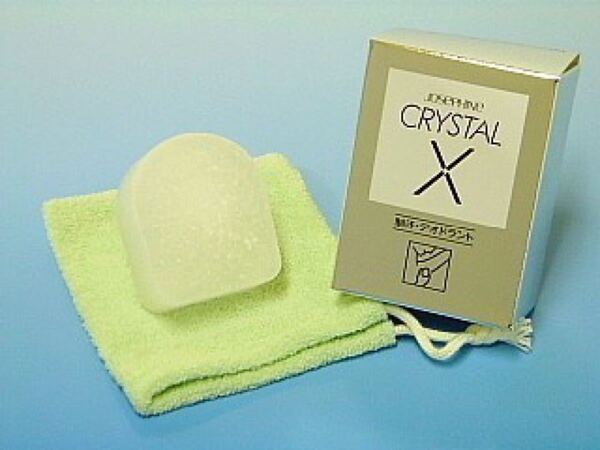 汗と臭いを防ぐ白い石。ジョセフィンクリスタル医薬部外品 1個
