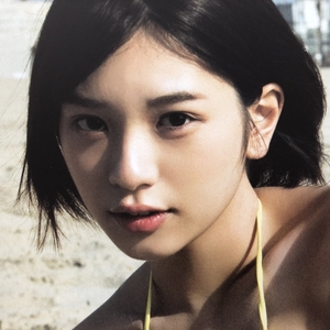 ● 長月翠　ラストアイドル　尾碕真花　広告　雑誌 切り抜き 3P　23108