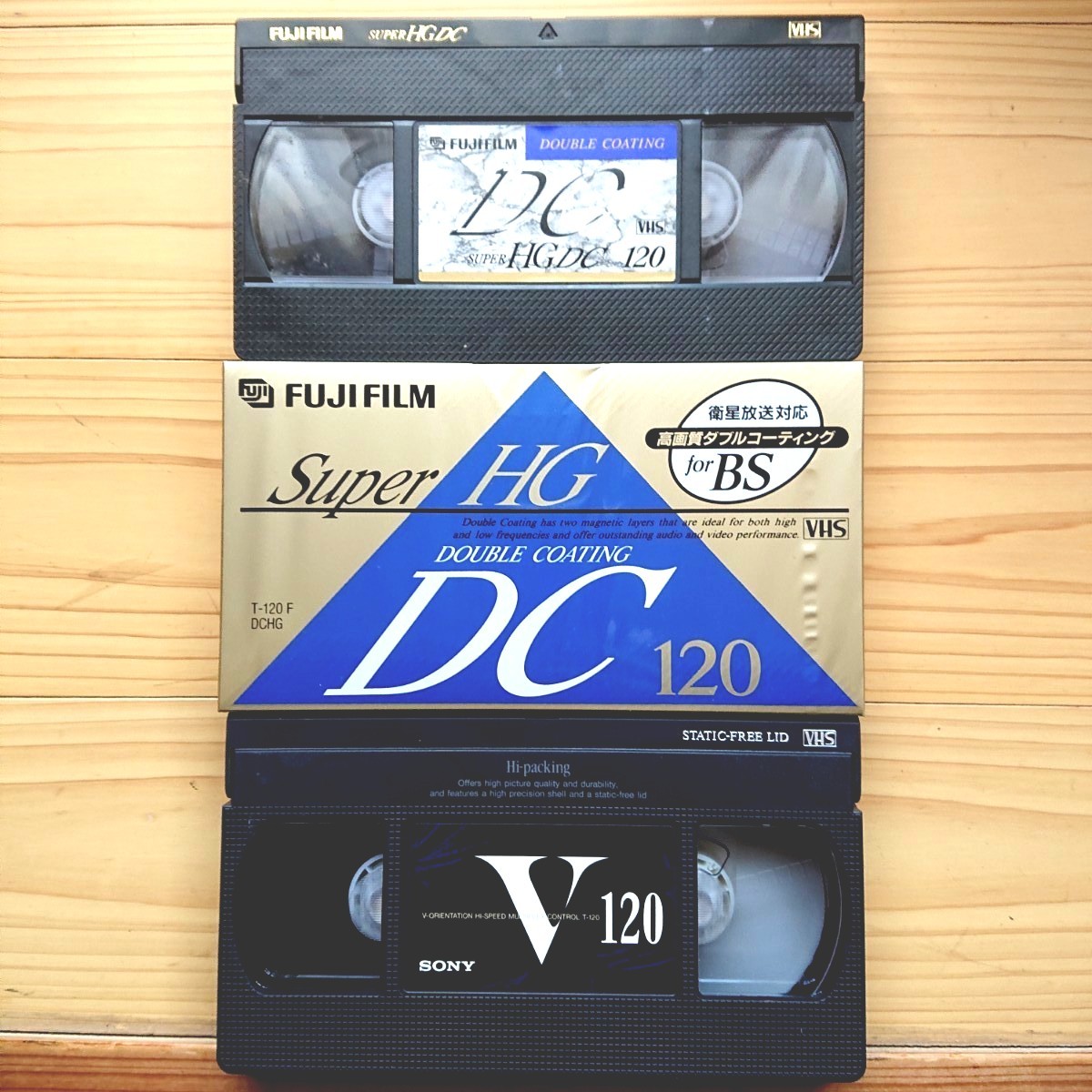 柔らかい パラパラ VHSビデオテープ2本 VHS ビデオテープ