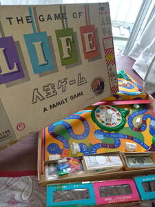 人生ゲーム　絶版　レア　70年代 初代版　波乱にとんだ人生ゲーム　タカラ THE GAME OF LIFE アメリカンゲーム ボードゲーム　完揃い