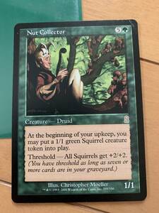 オデッセイ　木の実拾い/Nut Collector　英語版　プレイド品　１ヶ所折れあり