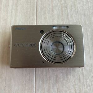●美品 Nikon COOLPIX S500 ニコン クールピクス デジタルカメラ デジカメ D11