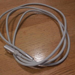 TYPE-C マグネット 充電・データ通信ケーブル 1.5m 20ピン 中古品