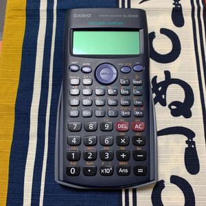 【美品】関数電卓 CASIO fx-370ES (自然表示) カシオ関数電卓