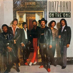 DAZZ BAND/ON THE ONE/SHRINK/PARTY RIGHT HERE/CHEEK TO CHEEK/ON THE ONE FOR FUN/DON'T GET CAUGHT IN THE MIDDLE/A LOVE SONG/MOTOWN★