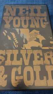 [VHS]Neil Young Silver And Gold(2000)( explanation attaching )