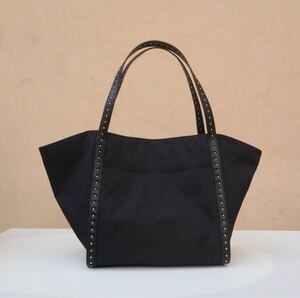 ★期間限定お値下げ 新品 大変人気 アニエスベーagnes b.VOYAGEトートバッグ ブラック お出かけやパーティー等に最適
