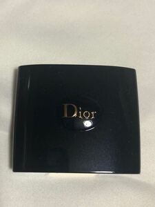 ディオール アンクルール 839グラムピンク アイシャドウ Dior