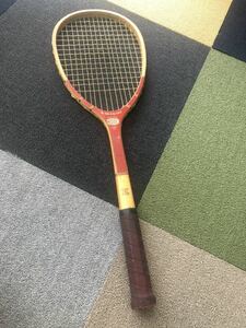 送料込み　昭和レトロ　70年代　木製テニスラケット　カワサキ　中古