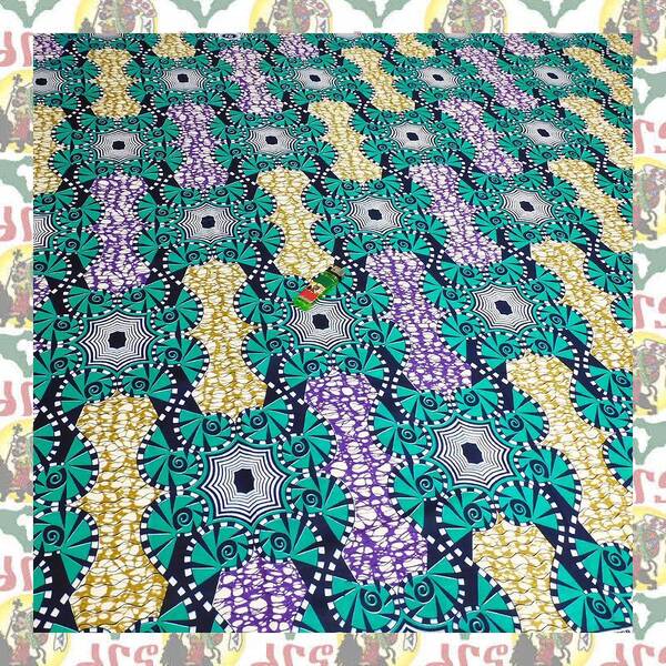 【SALE/180cm x 110cm/2ヤード】アフリカンプリント生地 barg-d90 アフリカ布 アフリカ生地 ゴールドプリント アンカラ キテンゲ パーニュ