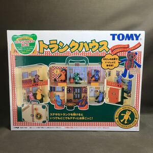 送料無料 365日のバースデーテディ トランクハウス ☆ TOMY