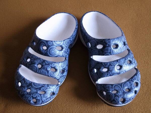 【希少】【限定品】KEEN x THC YOGUI ARTS THC BLUE PAISLEY 110540-THBP サンダル キーン ヨギ アーツ ブルーペイズリー US8