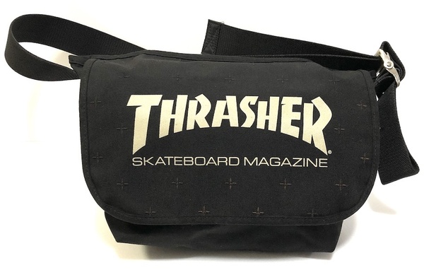 THRASHER × マンハッタンポーテージ 限定 コラボ バッグ スラッシャー メッセンンジャーバッグ 204201 SK8 大容量 バックル