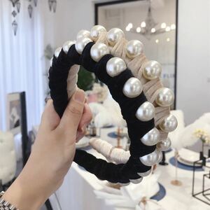 新品 カチューシャ ヘアバンド パール ベロア素材 ヘアアクセ アクセサリー 韓国ファッション 送料無料