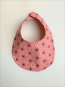 ^V baby's bib * hand made * rose pink, flax. leaf pattern ( free shipping )