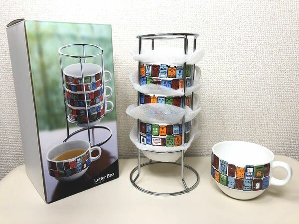 【新品、未使用】香港 GOODS OF DESIRE GOD マグカップセット Letter Box ボーンチャイナ 