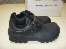 ● crocs クロックス 本革 レザー使い 黒 ブラック マジックテープ式 子供用 キッズ シューズ スニーカー 子供靴 C12 13 18.5cm 19.0cm_画像3